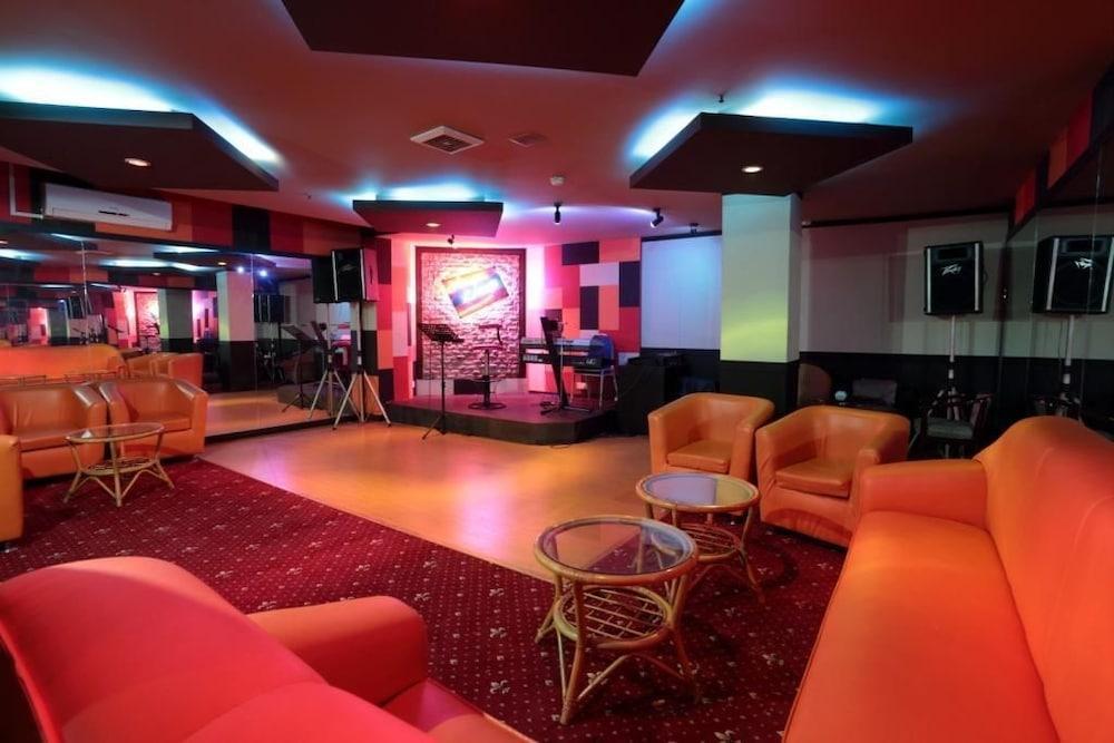 The Nagoya Plasa Redpartner Esterno foto